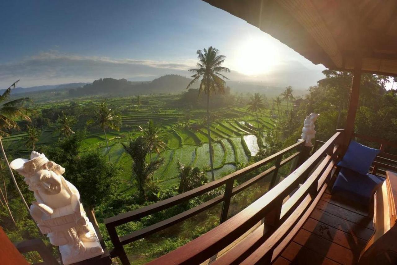 Di Bias Karangasem (Bali)